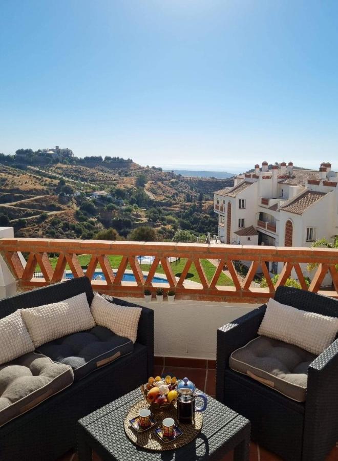 Elegant Apartment With Fantastic Views At The Top Of Calahonda Ситио-де-Калаонда Экстерьер фото