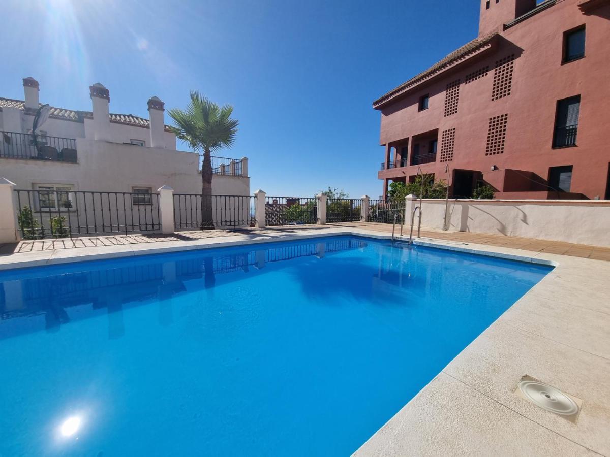 Elegant Apartment With Fantastic Views At The Top Of Calahonda Ситио-де-Калаонда Экстерьер фото